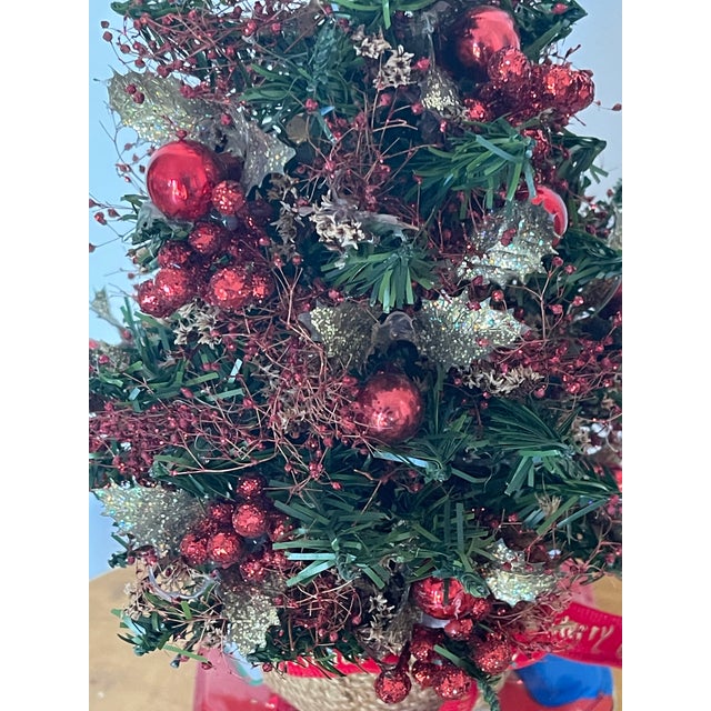 Set of 4, Vintage Christmas Bottlebrush Tree For Sale In Miami - Image 6 of 6
