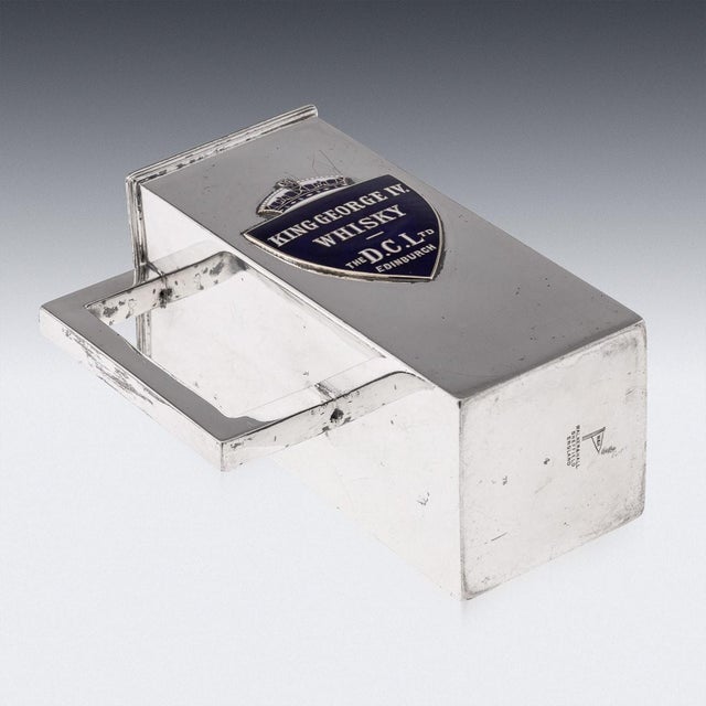 20th Century Art Deco Silver Plated & Enamel Water Jug from King George IV Whisky , 1920s For Sale - Image 10 of 18