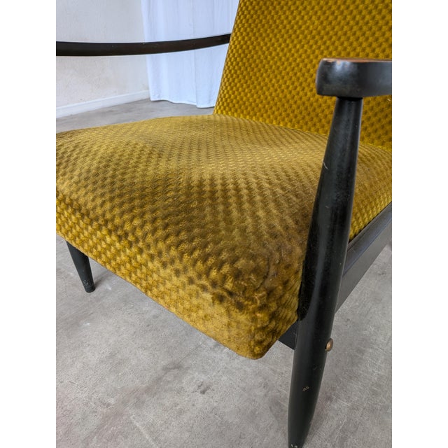 Mid-Century Modern Yellow Fabric Lounge Chair, 1970s For Sale - Image 9 of 18