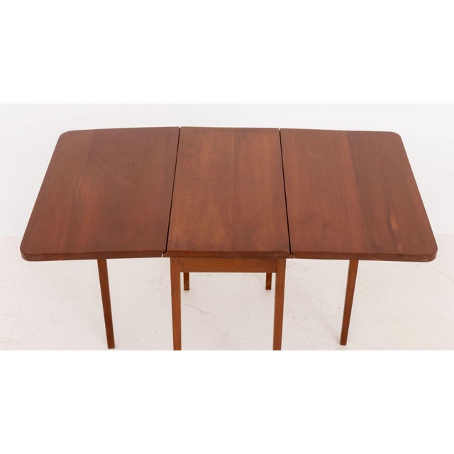 American Mid-Century Modern Diminutive Mahogany Drop-Leaf Table For Sale - Image 4 of 8