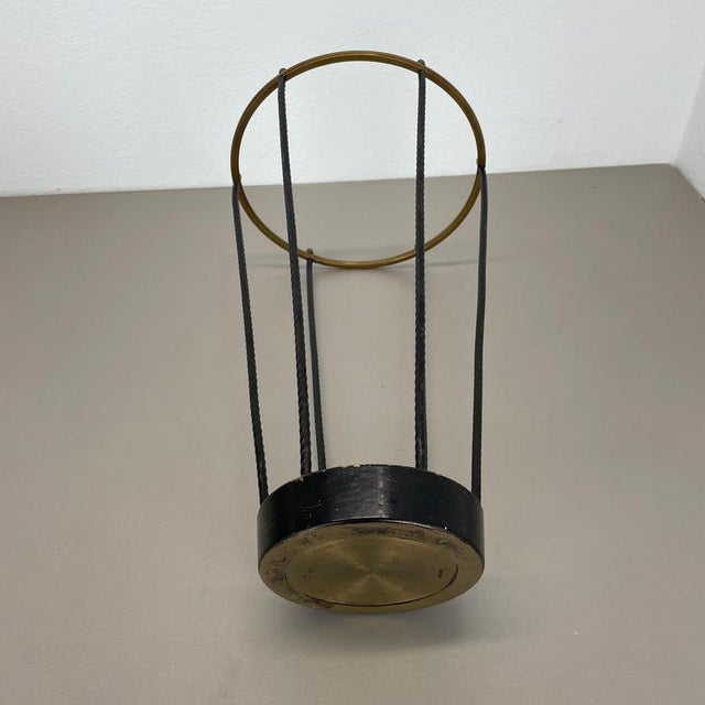 Mid-Century Bauhaus Style Brass and Metal Umbrella Stand, France, 1950s For Sale - Image 16 of 17