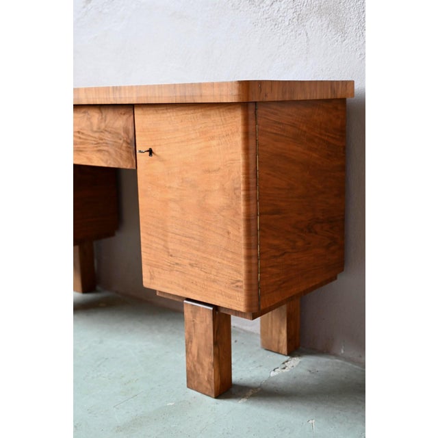 Brown Art Deco Boudoir Dressing Table in Elm Burl and Brass, 1930s For Sale - Image 8 of 14