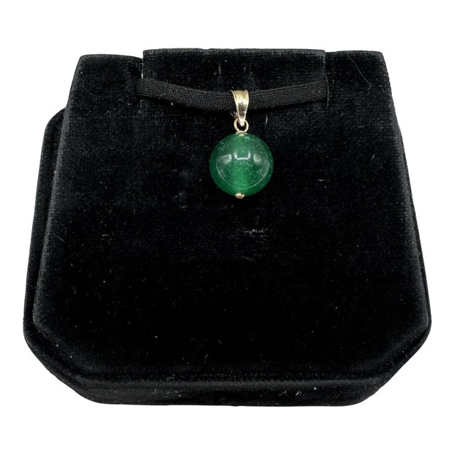 Malachite Pendant in 14kt Yellow Gold – 10mm, 1.5g, New For Sale