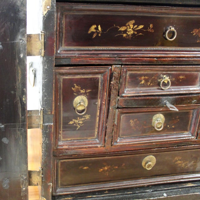 Antique Lacquered and Painted Traval Jewelry Cabinet, 1800s For Sale - Image 13 of 18