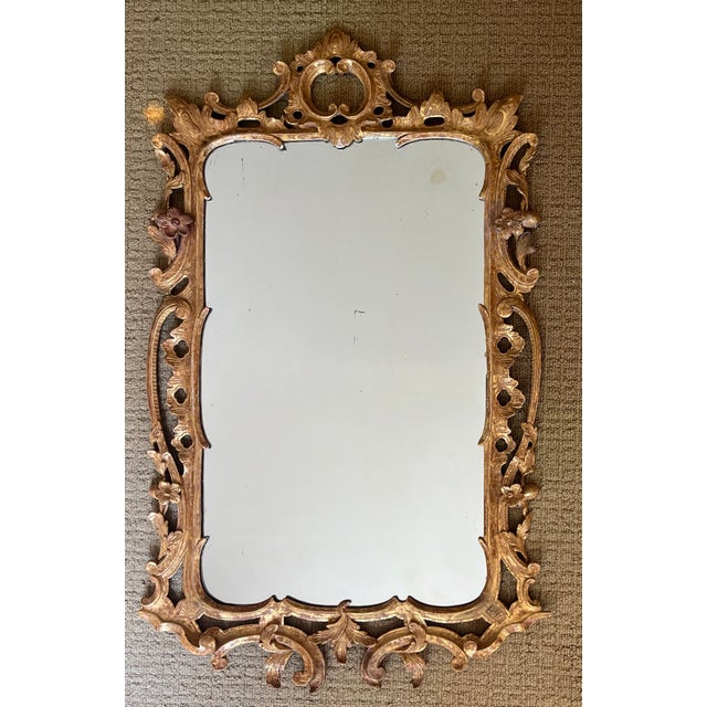 Chinoiserie Antique 18th Century English George III Chinese Chippendale Carved Giltwood Mirror For Sale - Image 3 of 12