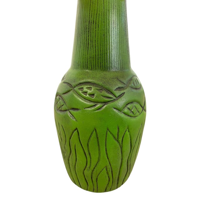 1950s Vintage 1950s Green Ceramic-Like Table Lamp With Possibly Fiberglass Double Drum Shade For Sale - Image 5 of 10