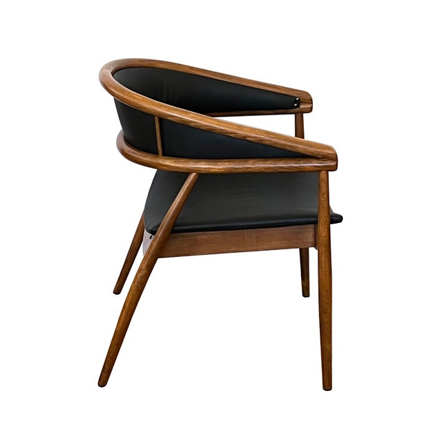 of sleek mid-century design with an elegant profile, James Mont's King Cole chair was deigned for one of his most notable...