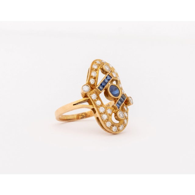Metal 14k Yellow Gold Diamond and Sapphire Ring For Sale - Image 7 of 9