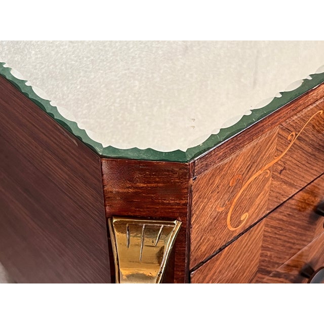 Wood Early 20th Century Italian Neoclassical Pair of Bedside Tables in Mahogany For Sale - Image 7 of 12