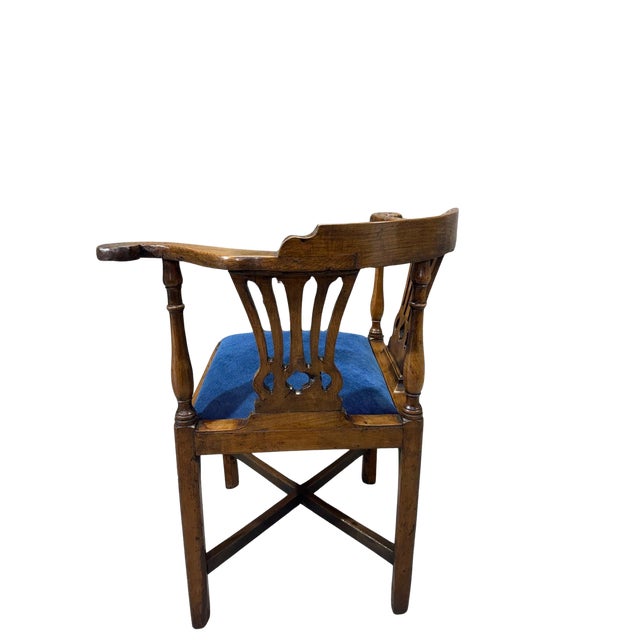 Early 19th Century English George III Style Fruitwood Corner Chair, Circa 1800 For Sale - Image 5 of 7