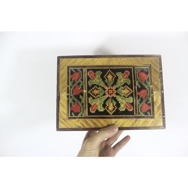 Vintage Straw Marquetry Jewelry Box Trinket Stash Intricate Detail For Sale - Image 10 of 12