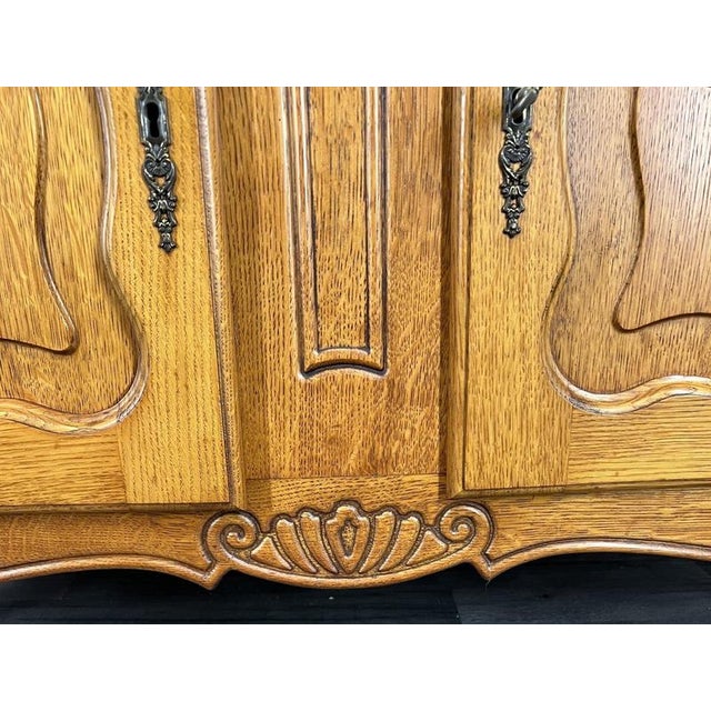 Vintage French Louis XVI Style Oak Display Bookcase For Sale - Image 9 of 12