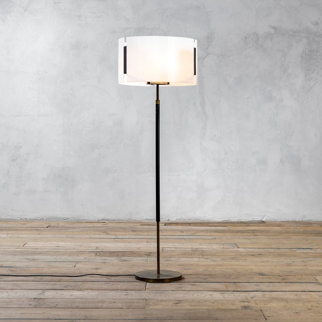 Metal Floor Lamp by Giuseppe Ostuni for Oluce, 1950s For Sale - Image 7 of 7
