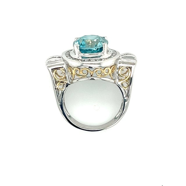 Early 20th Century Vintage Retro Style 8 Carat Oval Cut Blue Zircon with Diamond Halo in Platinum &, Size 8.25 For Sale - Image 5 of 7
