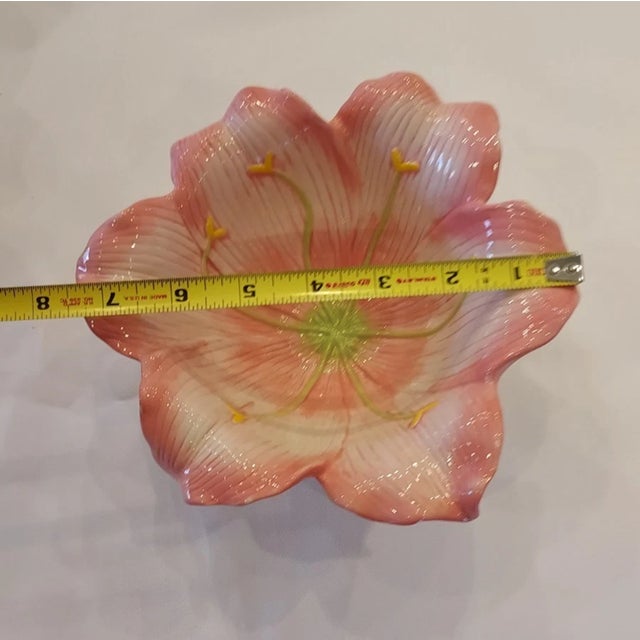 Ceramic Vintage Mid-Century Modern Ambiance Collection: Lily by Nanette Vacher; Bowls and Plates-Set of 4 For Sale - Image 7 of 7