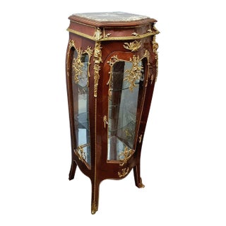 French Style Small Display Cabinet – Marble Top Vitrine With Glass Doors & Gold Leaf Details For Sale