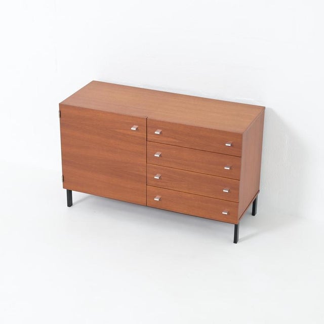 Meurop Model 1054 Storage by Pierre Guariche for Meurop, 1960s For Sale - Image 4 of 18
