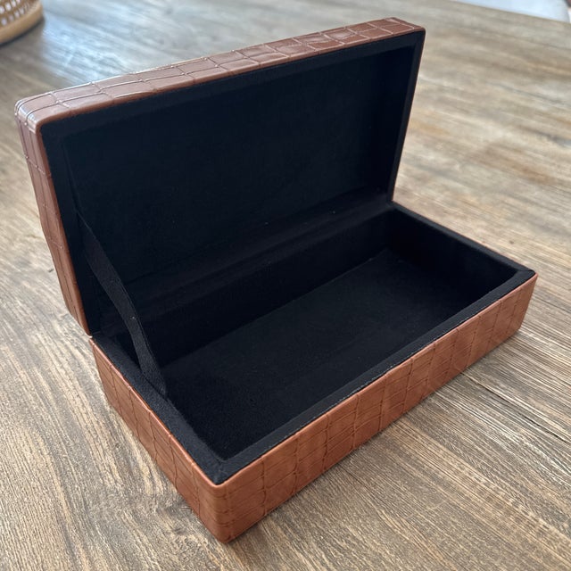 1990s Horsebit Faux Croc Leather Box For Sale - Image 5 of 7