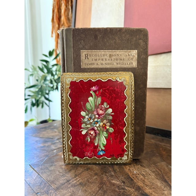 1960s 1960s Pair of Italian Florentine Hand-Painted Red Floral Bookends by G. Serraglini Firenze For Sale - Image 5 of 12