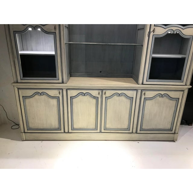 1980s French Curio China Display Cupboard Armoire For Sale In Chicago - Image 6 of 12