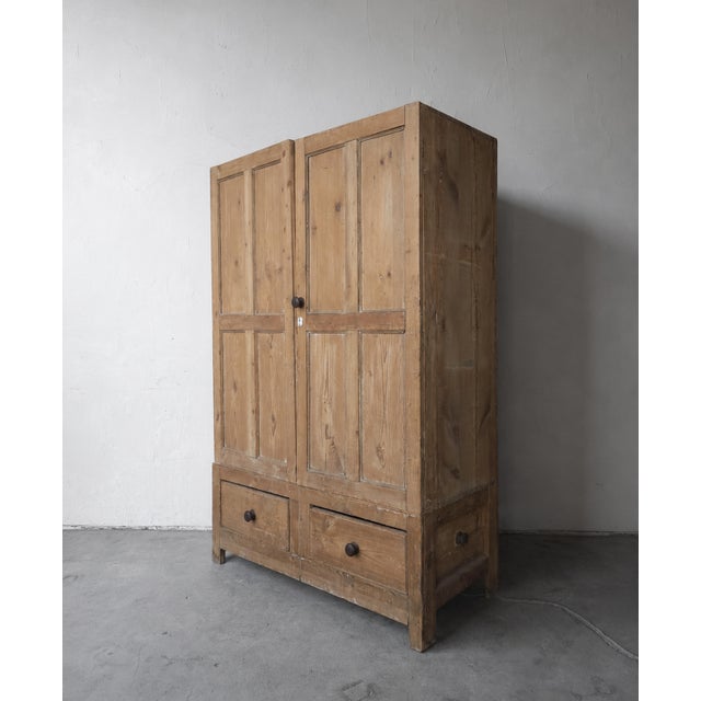 Large Scale 19th Century Antique English Pine Cabinet For Sale - Image 4 of 14