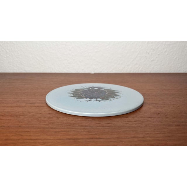 Mid-Century Modern Danish Crazy Bird Design Plate Coaster by Beth Breyen for Royal Copenhagen For Sale - Image 6 of 15