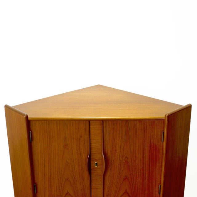 Omann Jun Møbelfabrik Omann Jun. Møbelfabrik Teak Corner Cabinet With Bar For Sale - Image 4 of 15