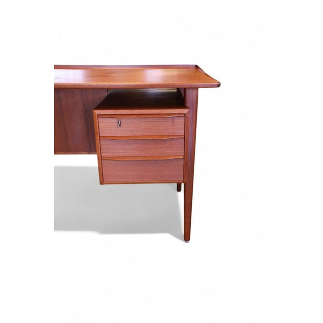 Brown Teak Desk with Bookshelf by Peter Løvig Nielsen for Hedensted Møbelfabrik, 1960s For Sale - Image 8 of 18