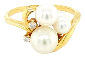 Mikimoto Akoya Pearls Diamond 18k Yellow Gold Ring