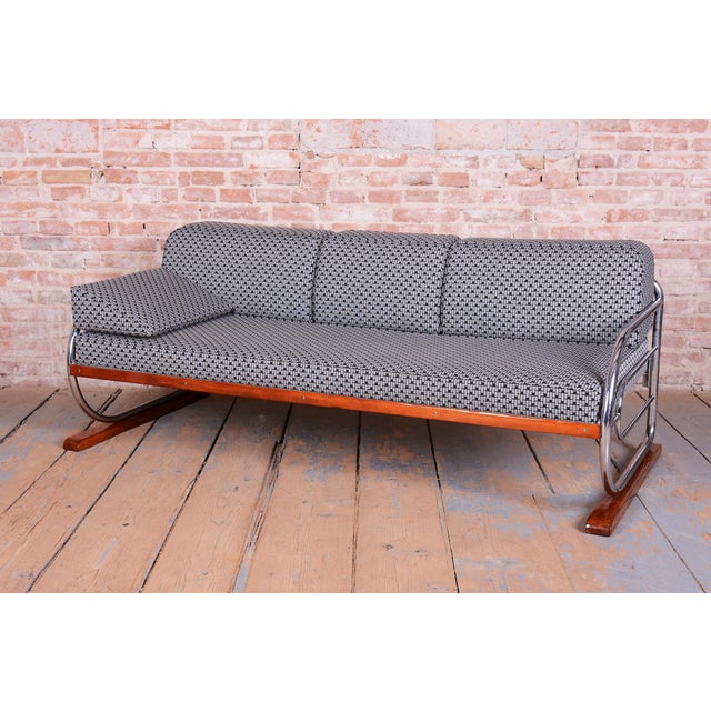 Black Bauhaus Sofa in Chrome and Beech from Robert Slezak, Czech, 1930s For Sale - Image 8 of 18