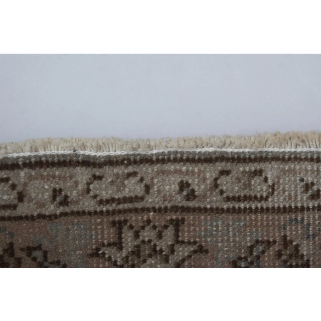 Camel Mid 20th Century Vintage Turkish Long Runner - Floral Stair Carpet 2'7" X 24'7" For Sale - Image 8 of 13