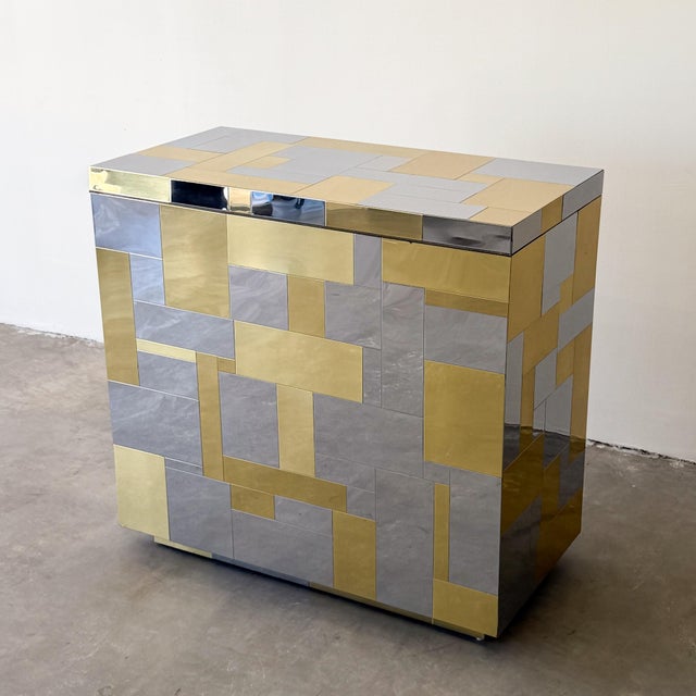 Metal 1970s Paul Evans Cityscape Chrome and Brass Bar Cabinet For Sale - Image 7 of 12