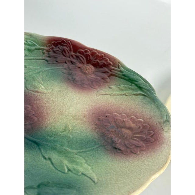 Gold Majolica Plates, France, 20th Century, Set of 2 For Sale - Image 8 of 15