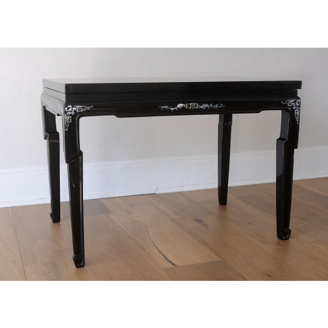Asian Vintage 1960s Vietnamese Black Lacquer & Mother of Pearl Side Tables - A Pair For Sale - Image 3 of 17