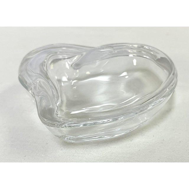 Shabby Chic Vintage Tiffany & Co. Elsa Peretti Glass Heart Trinket Box For Sale - Image 3 of 12