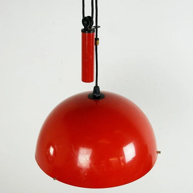 Red Mid-Century Italian Metal and Brass Counterweight Pendant Lamp, 1960s For Sale - Image 8 of 12