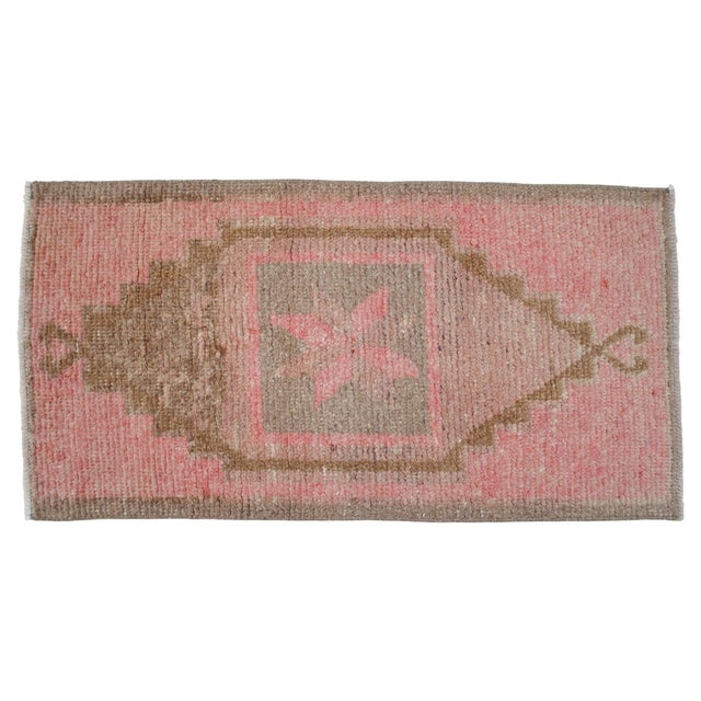 Textile 1970s Vintage Hand Knotted Small Rug Entry Decor Doormat For Sale - Image 7 of 14