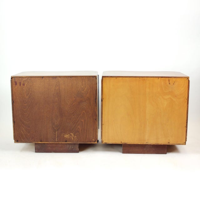 Art Deco Bedside Tables by Jindřich Halabala for Up Závody, 1930s, Set of 2 For Sale - Image 9 of 15