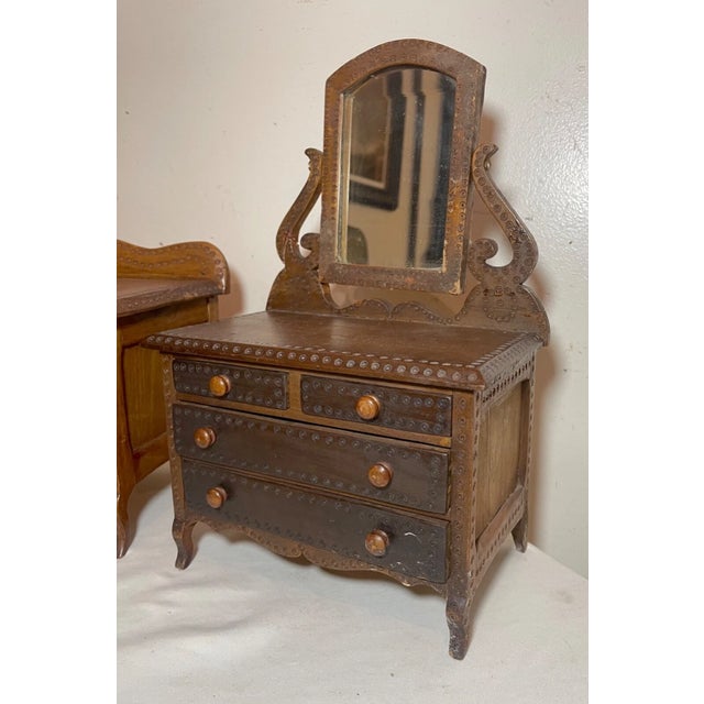 Wood Set of 8 Antique Handmade Mini Wood Bedroom Set Tramp Art Furniture Dresser Bed Vanity For Sale - Image 7 of 14