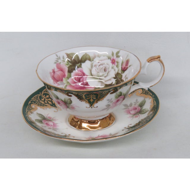 White Staffordshire Elizabethan Green Bone China Cabbage Roses Tea Cup & Saucer 4648b For Sale - Image 8 of 12
