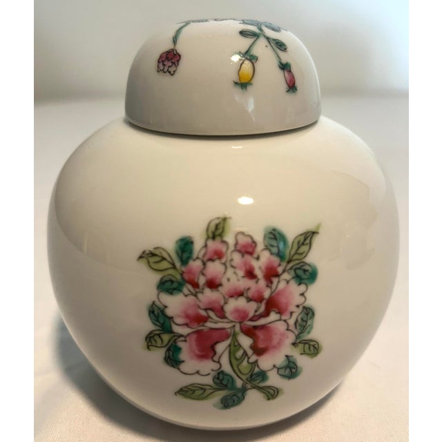 1950s Mid Century Modern Neiman Marcus Porcelain Ginger Jars For Sale - Image 5 of 9