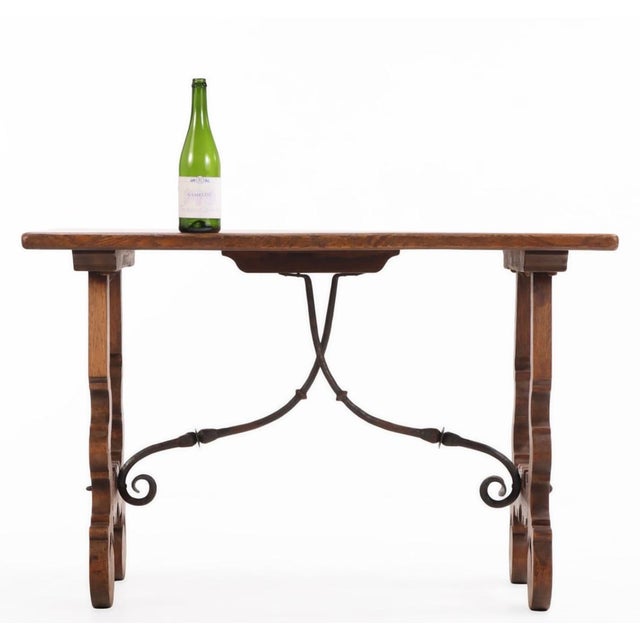 1940s French / Spanish Oak Table For Sale - Image 4 of 5
