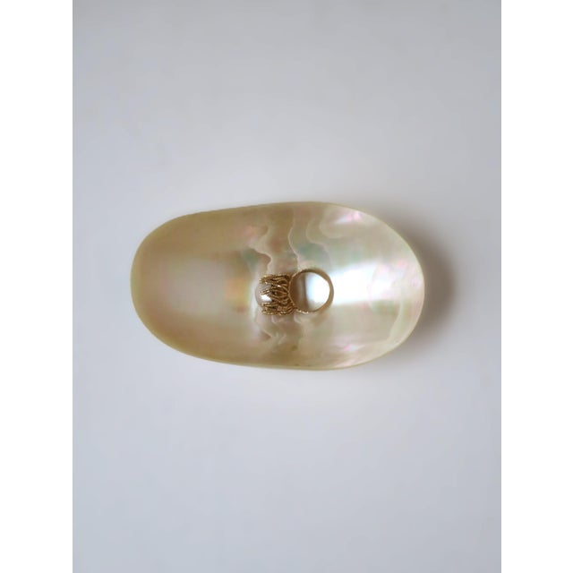 Late 20th Century Mother of Pearl Dish Bowl Caviar For Sale - Image 5 of 9