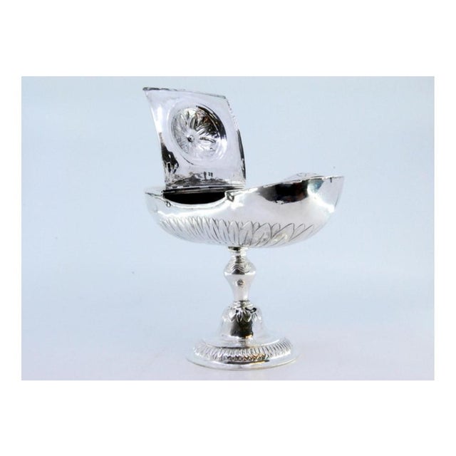 Silver Boat with Reliefs and Applications For Sale - Image 4 of 9