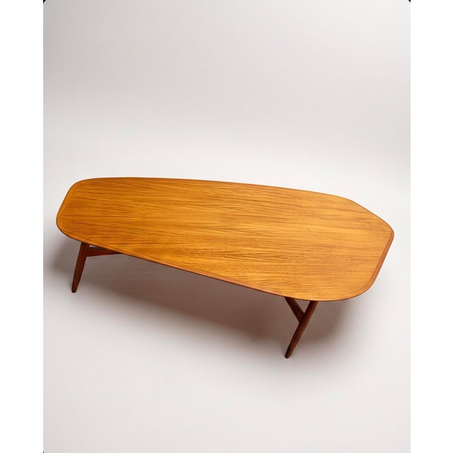 1950s Mid-Century Scandinavian Modern Boomerang Teak Coffee Table by Svante Skogh for Laauser, 1950s For Sale - Image 5 of 12