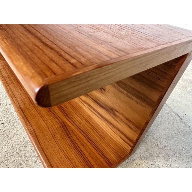 Brown Minimalist Teakwood Wall Shelf, Germany, 1960s For Sale - Image 8 of 17