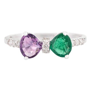 Geometric Emerald Amethyst & Diamond Two Stone Bow Ring Size 7 in 14k Gold For Sale