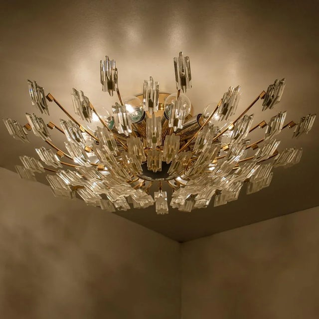 Crystal and Gilded Brass Ceiling Light by Oscar Torlasco for Stilkronen, 1970s For Sale - Image 3 of 11