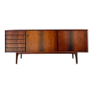 1960s Mid-Century Modern Vintage Danish Rosewood Credenza For Sale