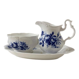 Vintage Royal Albert Connoisseur Creamer, Open Sugar and Tray - Set of 3 For Sale